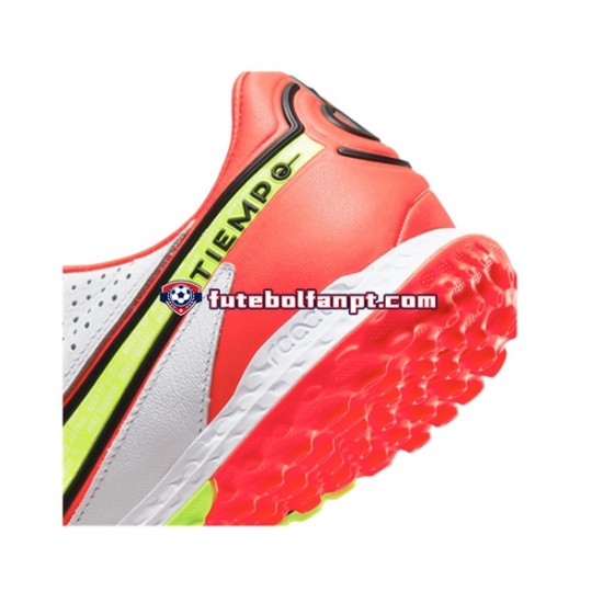 Branco Nike React Tiempo Legend IX Motivation Pro TF Chuteiras de futebol